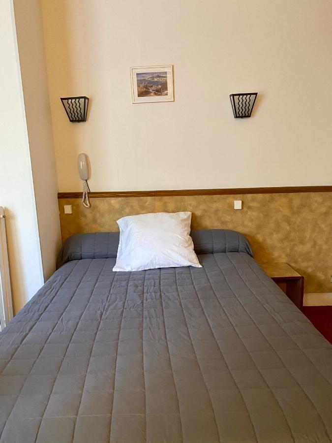 Hotel Studia Paris Bagian luar foto
