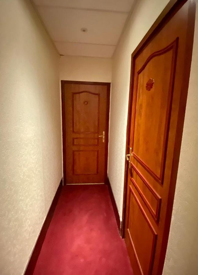 Hotel Studia Paris Bagian luar foto